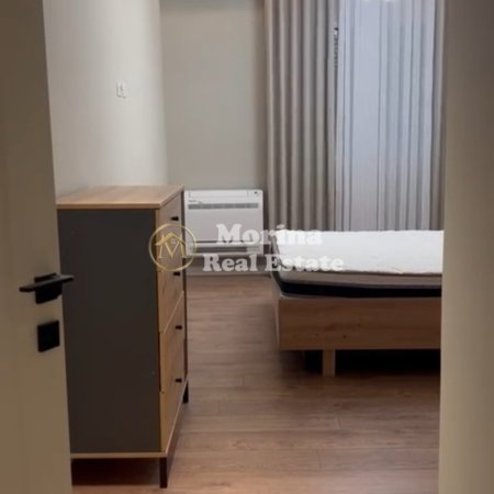 Tirane, jepet me qera apartament 2+1 Kati 5, 105 m² 700 € (21 Dhjetori-Kompleksi Kontakt)