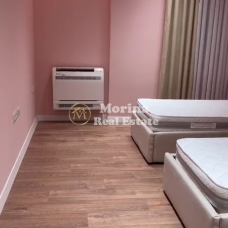 Tirane, jepet me qera apartament 2+1 Kati 5, 105 m² 700 € (21 Dhjetori-Kompleksi Kontakt)
