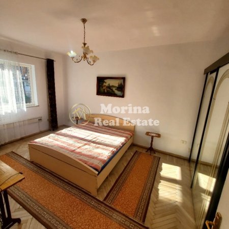 Tirane, jepet me qera apartament 2+1 Kati 3, 75 m² 450 € (Ferit Xhajko)