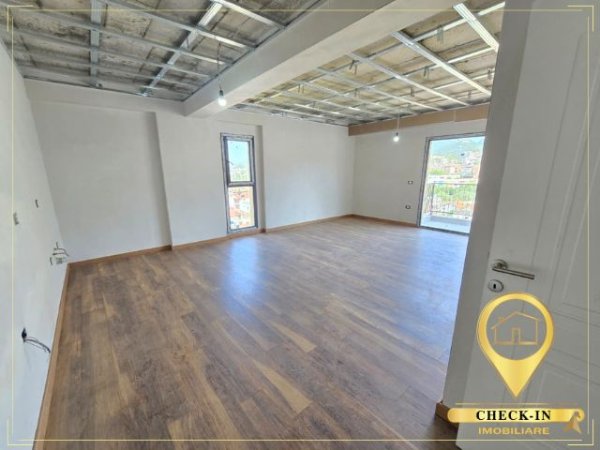 Tirane, shitet apartament 2+1+Aneks+Ballkon Kati 8, 102 m² 142.800 € (Porcelan)