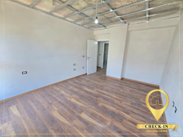 Tirane, shitet apartament 2+1+Aneks+Ballkon Kati 8, 102 m² 142.800 € (Porcelan)