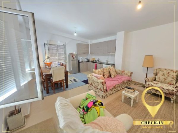 Tirane, shitet apartament+verande | Penthouse 2+1+Aneks+Ballkon Kati 4, 122 m² 300.000 € (Liqeni Thate)