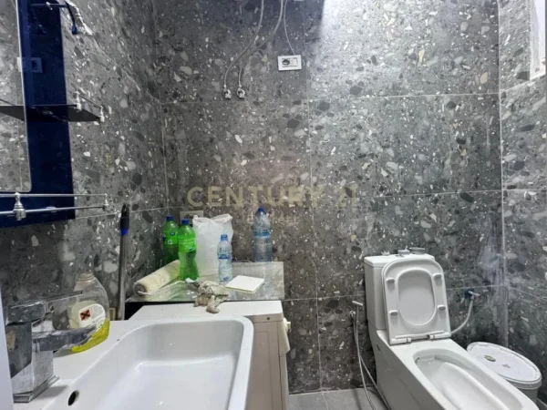 Tirane, shes apartament 1+1 Kati 3, 54 m² (Shkolla Niket Dardani)