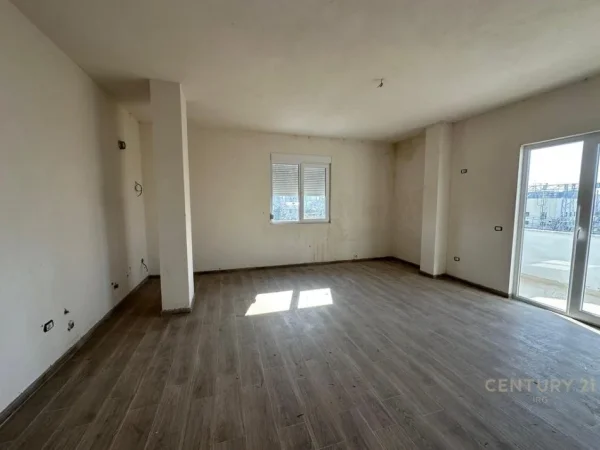 Tirane, shitet apartament 2+1 Kati 2, 104 m² 141.000 € (Siri Kodra)