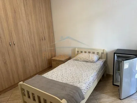 Tirane, jepet me qera apartament 2+1 Kati 10, 88 m² 500 € 