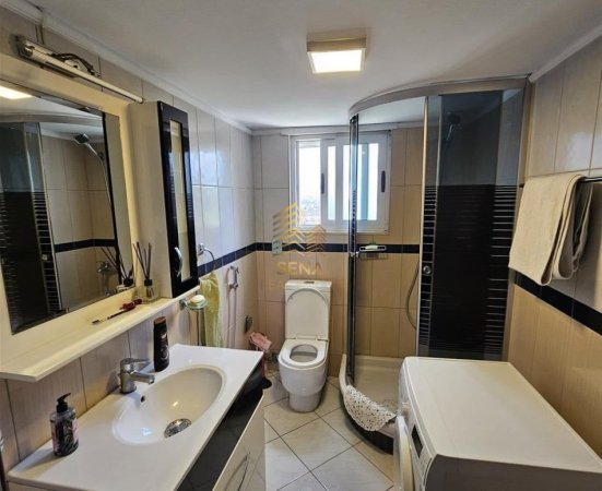 Tirane, jepet me qera apartament 2+1+Ballkon Kati 2, 100 m² 750 € (Rruga Peti)
