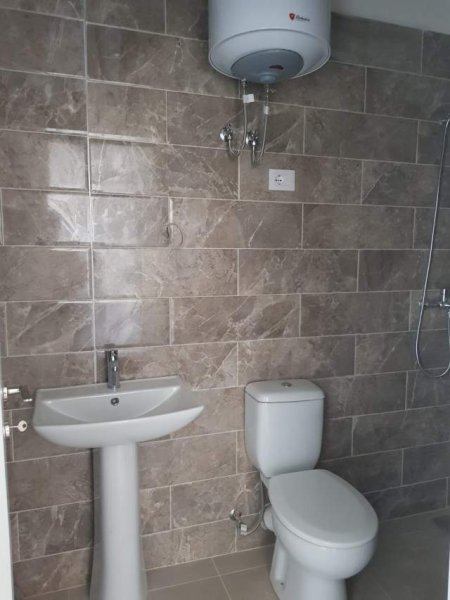 Tirane, shitet apartament 2+1+BLK Kati 5, 102 m² 120.000 Euro (Shkolla e Bashkuar)