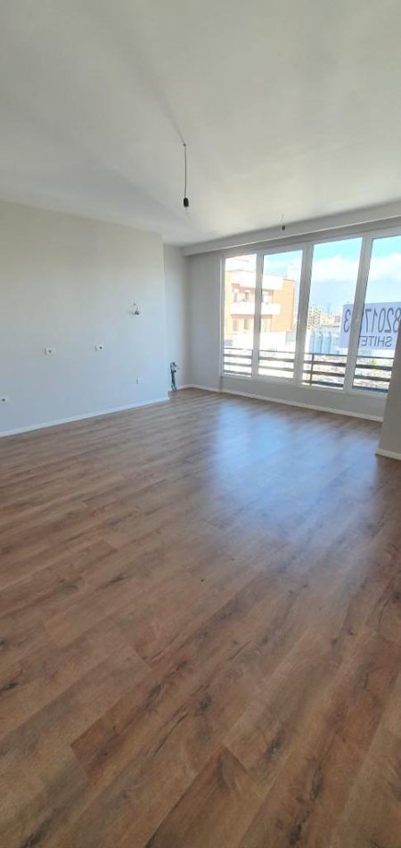 Tirane, shitet apartament 2+1+BLK Kati 6, 100 m² 98.000 Euro (YZBERISHT)