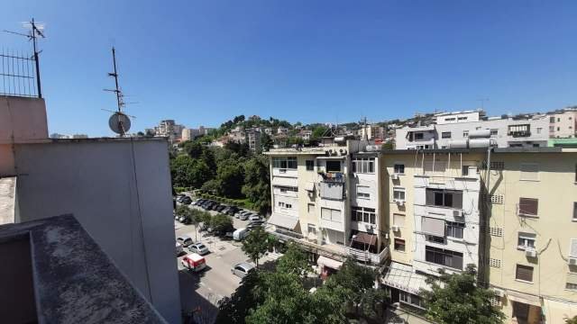 !!!  Shitur  !!!   Durres, shitet apartament 3+1+BLK Kati 6, 258 m² 170.000 Euro (Prane muzeumit)