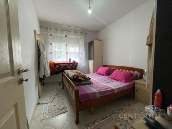 Tirane, shes apartament 1+1 52 m² 56.000 Euro (unaza e re)