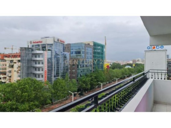Tirane, shes apartament 2+1+BLK Kati 8, 119 m² 95.000 Euro (Laprake)
