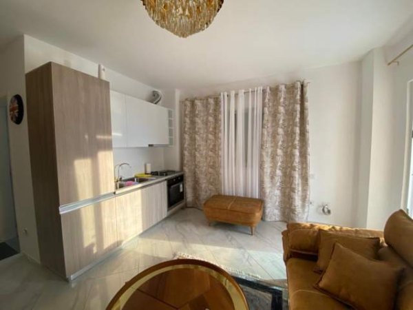 Lezhe, shitet apartament 2+1 Kati 5, 62 m² 52.955 Euro (Shengjin)