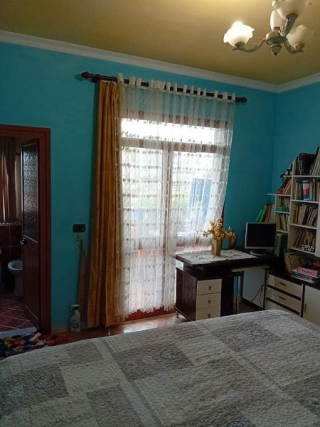 Tirane, jepet me qera Vile 2+1+BLK Kati 3, 127 m² 400 Euro (Fatmir Agalliu)