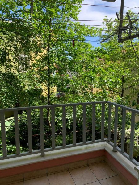 Tirane, jepet me qera apartament 1+1+BLK Kati 1, 60 m² 50.000 Leke (Komuna e Parisit)