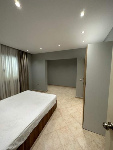 Tirane, shitet apartament 2+1 70 m² 90.000 Euro (Osman Myderizi)