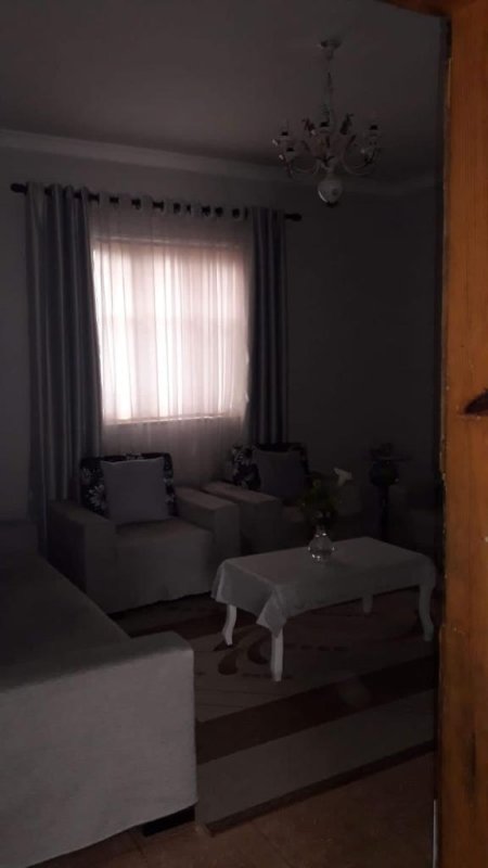Tirane, jepet me qera shtepi 2+1+A+BLK Kati 1, 40.000 Leke (benjamin kruta)