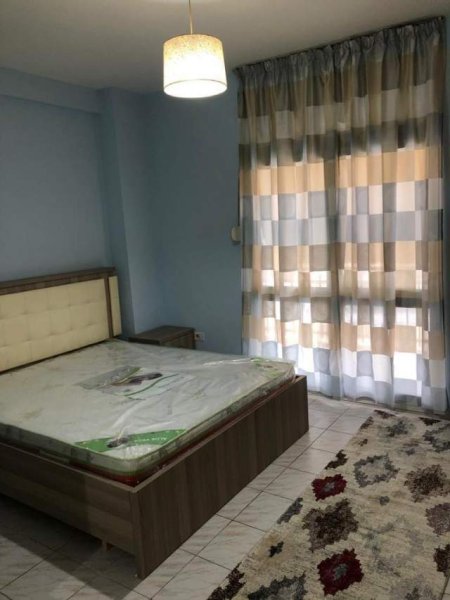 Tirane, jepet me qera apartament 2+1+BLK Kati 4, 100 m² 500 Euro