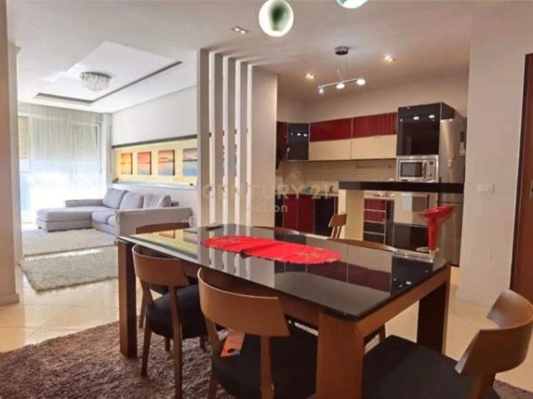 Tirane, shitet apartament 2+1 Kati 3, 118 m² 195.000 Euro (Liqeni i thate)