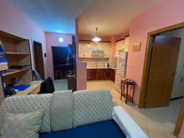 Tirane, shitet apartament 1+1+BLK Kati 4, 66 m² 69.600 Euro (Yzberisht)