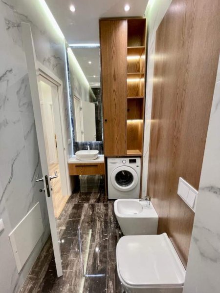 Japim me qira apartament 2+1+2,+Post parkimi,Square 21