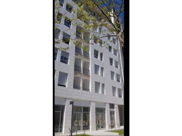 Tirane, Lista e ofertave  1+1 Kati 2, 69 m² 400 Euro (martenitei i ri ali demi)