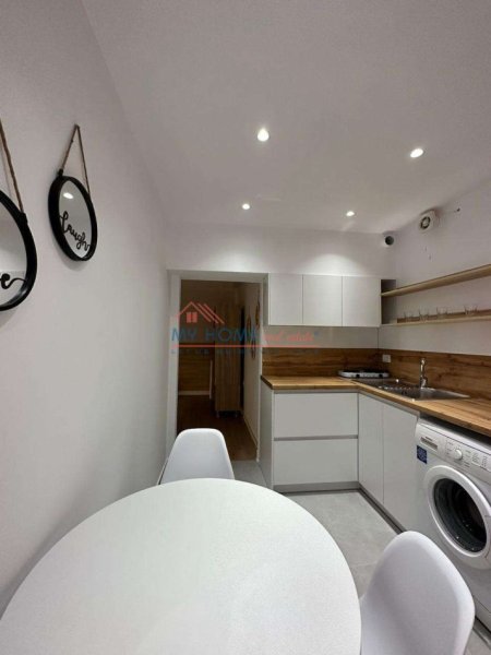 Tirane, jepet me qera apartament Kati 3, 40 m² 550 € (Rruga e Durresit)