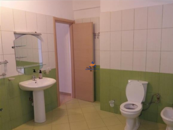 Tirane, shitet apartament duplex Dublex Kati 2, 160 m² 280.000 € (REZIDENCA KODRA E DIELLIT)