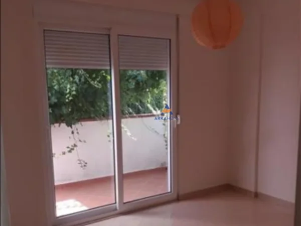 Tirane, shitet apartament duplex Dublex Kati 2, 160 m² 280.000 € (REZIDENCA KODRA E DIELLIT)