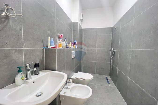 Tirane, shitet apartament 2+1 Kati 1, 110 m² 195.000 € (Kompleksi Asl Xhamllik, ID: 530181096-158)