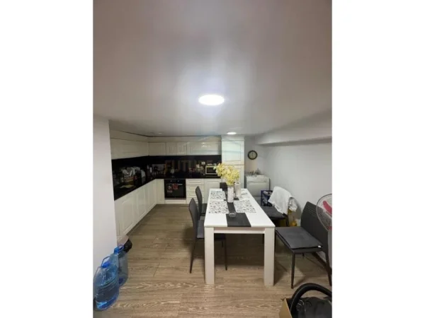 Tirane, shitet apartament duplex Dublex Kati 0, 76 m² 75.000 € (FRESK)