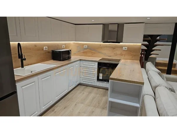 Tirane, shitet apartament duplex Dublex Kati 1, 44 m² 115.000 € (PALLATI ME SHIGJETA)