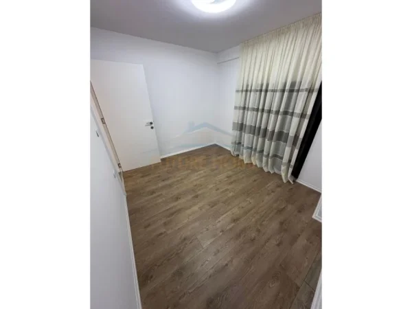 Tirane, shitet apartament duplex Dublex Kati 1, 121 m² 227.000 € (ISH PARKU)