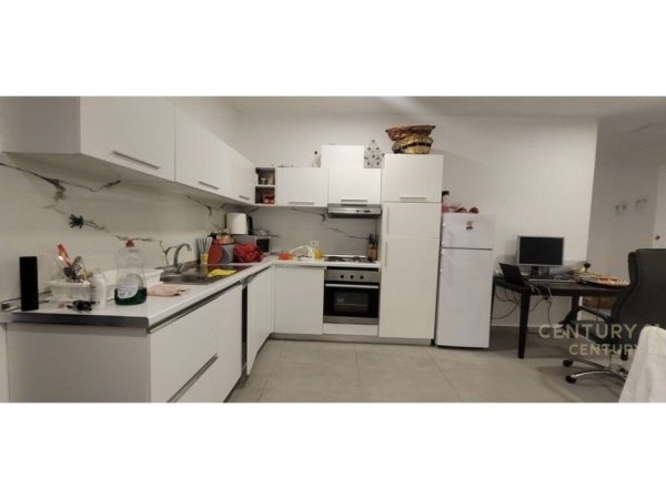 Tirane, shitet apartament 1+1 Kati 1, 124 m² 230.000 € (Rezidenca Kodra e Diellit 1)