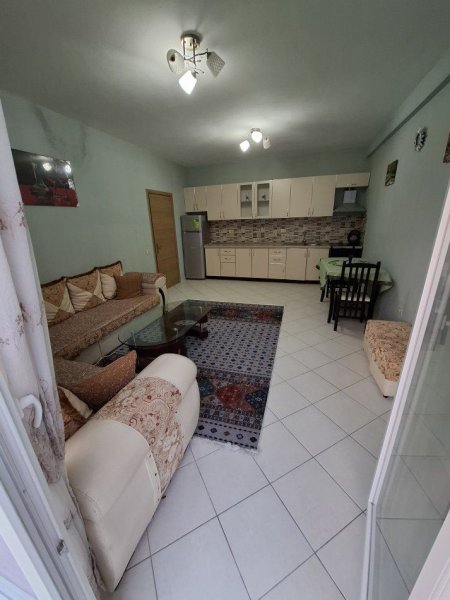 Tirane, jepet me qera apartament 2+1+Ballkon Kati 3, 106 m² 500 € (ASTIR , RR.LONI LIGORI)