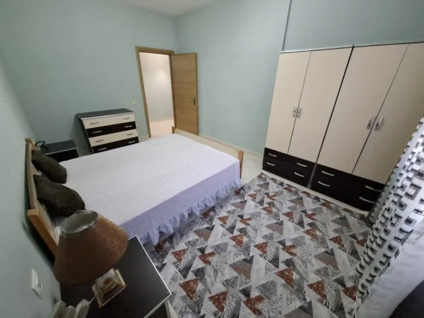 Tirane, jepet me qera apartament 2+1+Ballkon Kati 3, 106 m² 500 € (ASTIR , RR.LONI LIGORI)