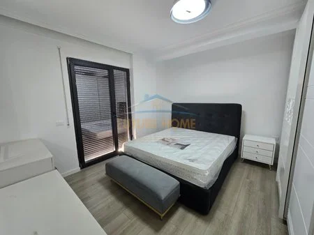 Tirane, jepet me qera apartament 2+1 Kati 1, 107 m² 900 € 