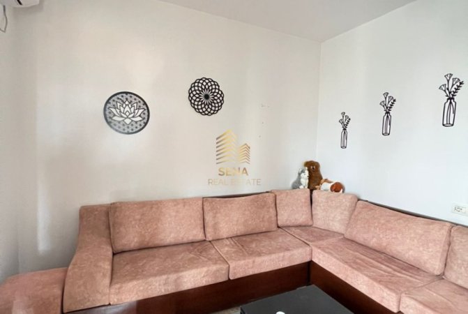Tirane, jepet me qera apartament 3+1+Ballkon Kati 4, 102 m² 650 € (Rruga e Dibres)