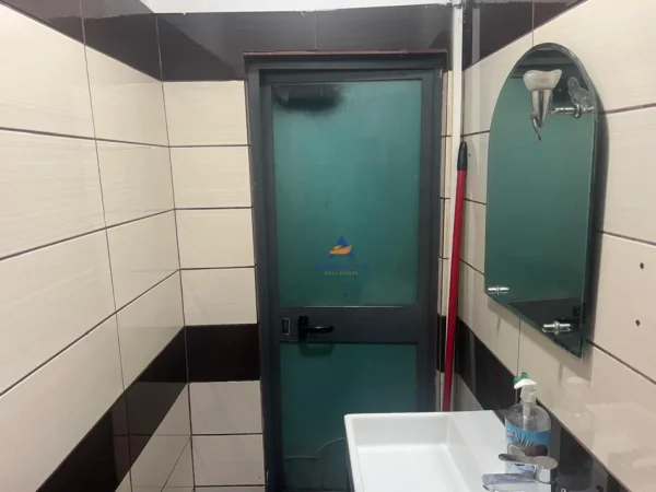 Tirane, jepet me qera , 55 m² 1.500 € (VIJA E PARE NE ZOG TE ZI)