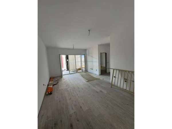 Tirane, shitet apartament 1+1+Ballkon Kati 10, 73 m² 159.000 € (Don Bosko)  UNA56734