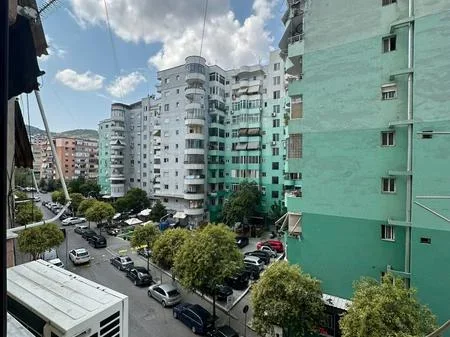 Tirane, shitet apartament 1+1 Kati 5, 75 m² 15.500.000 € 