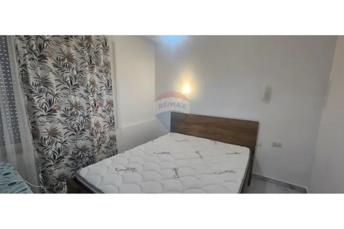 Tirane, jepet me qera apartament 1+1 Kati 3, 46 m² 600 € 