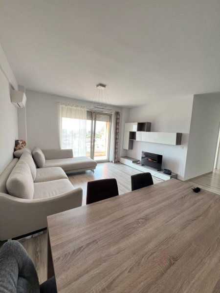 Tirane, jepet me qera apartament 2+1+Ballkon Kati 5, 120 m² 1.100 € (Zogu i Zi)