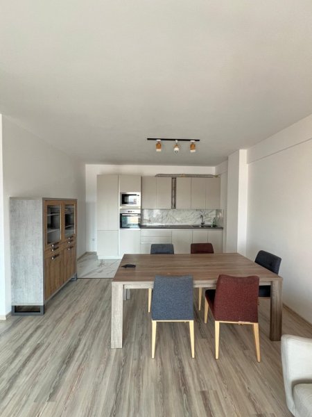 Tirane, jepet me qera apartament 2+1+Ballkon Kati 5, 120 m² 1.100 € (Zogu i Zi)