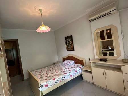 Tirane, shitet apartament 2+1 Kati 5, 75 m² 155.000 € (Komuna e Parisit)