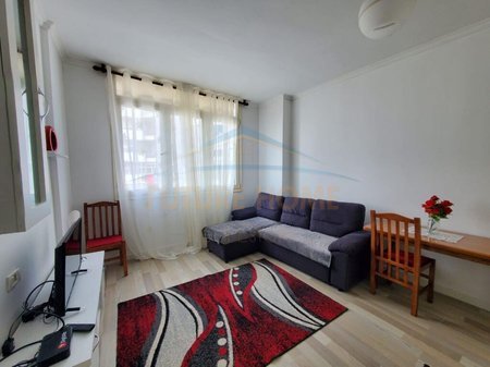 Tirane, shitet apartament 1+1 Kati 4, 42 m² 74.000 € (Astir)