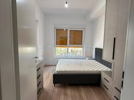 Shqiperi, shitet apartament 2+1+Ballkon Kati 2, 91 m² 130.000 € (Ali Demi)