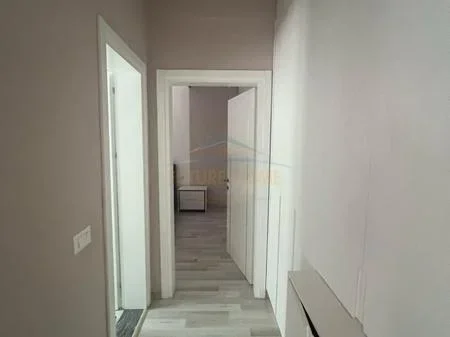 Tirane, jepet me qera apartament 1+1 Kati 2, 59 m² 600 € 