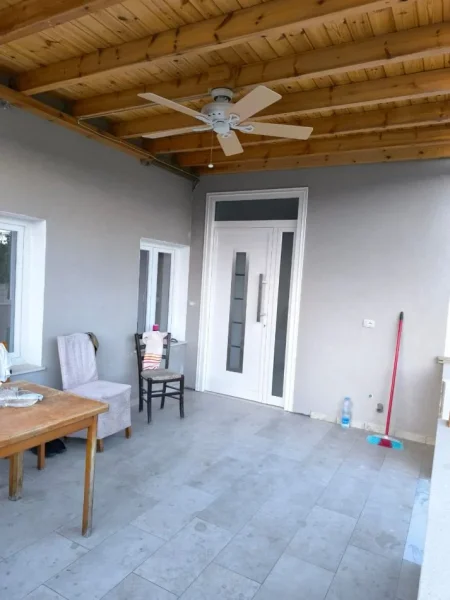 SHITET VILE 2 KATESHE +TOKE  400.000 € (YZBERISHT)