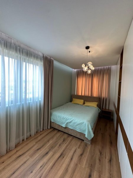 Tirane, jepet me qera apartament 3+1+Ballkon Kati 11, 126 m² 1.100 € (Astir)