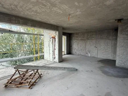 OKAZION Tirane, shitet apartament 2+1+2+Ballkon Kati 4, 114 m² 228.400 € (Liqeni i Thate)